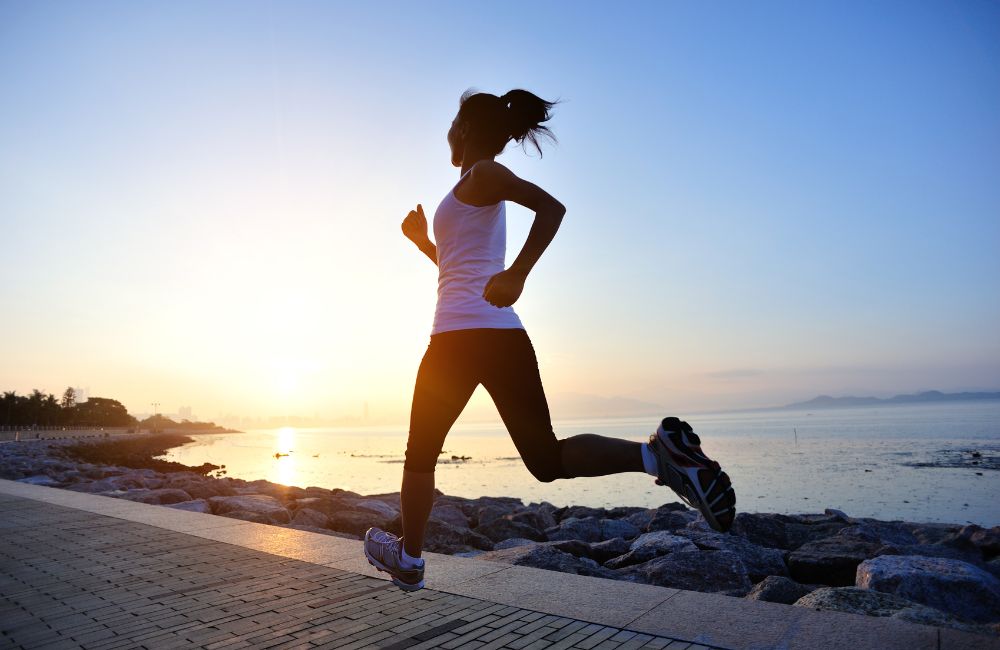 5 Lifestyle Changes Recommended by a Hormone Therapy Doctor